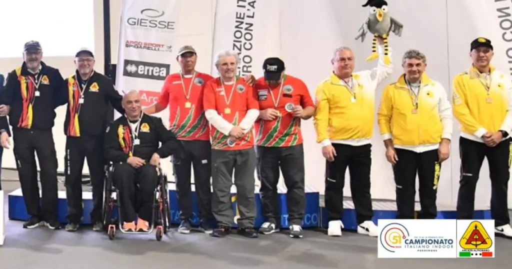 15-18 Febbraio 2024 – Gli Arcieri Alpignano brillano nel Compound ai Campionati Italiani Indoor di Pordenone